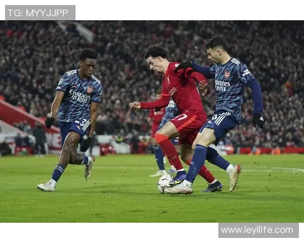 友谊赛：利物浦2-2莱比锡！红牌风波瞬间引爆全场战术复盘