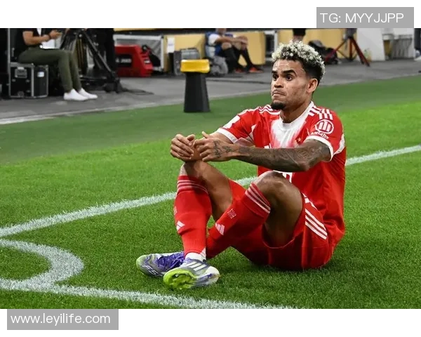 英超精彩对决拜仁逆转里昂上演6-2狂胜补时进球震撼全场