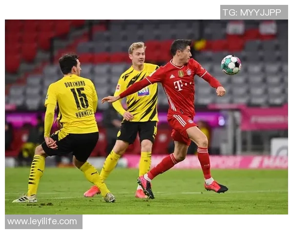 友谊赛精彩回顾：里昂逆转马竞神扑瞬间点燃全场激情