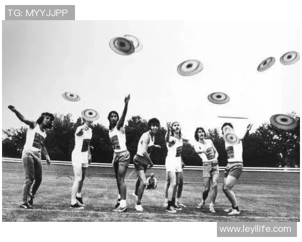 飞盘战术解析：杭州飞盘队如何利用边路渗透提升比赛优势