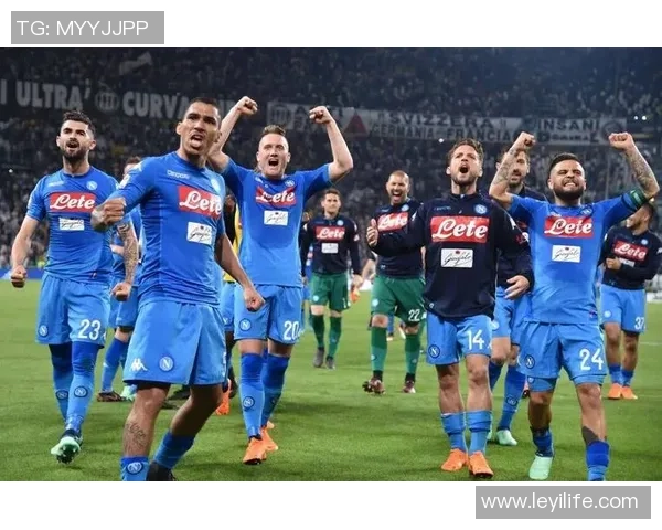 德甲激战:那不勒斯绝杀尤文图斯全场沸腾精彩回顾 德甲激战:那不勒斯绝杀尤文图斯全场沸腾精彩回顾