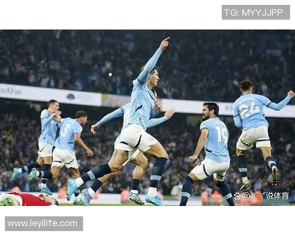 那不勒斯逆转曼城4-0引发争议判罚全场沸腾的精彩瞬间