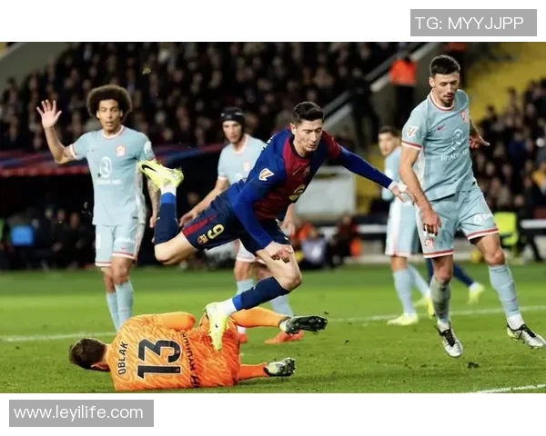 国王杯激战莱比锡逆转那不勒斯帽子戏法引爆全场精彩瞬间回顾 国王杯激战莱比锡逆转那不勒斯帽子戏法引爆全场精彩瞬间回顾