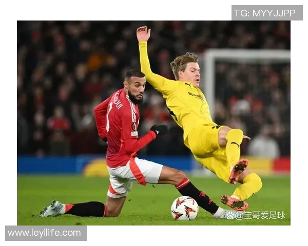 欧联杯精彩对决那不勒斯大胜曼联点球大战点燃全场激情