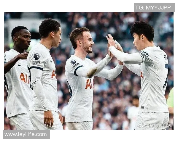 热刺友谊赛大胜拜仁乌龙球成比赛转折点引发热议 热刺友谊赛大胜拜仁乌龙球成比赛转折点引发热议